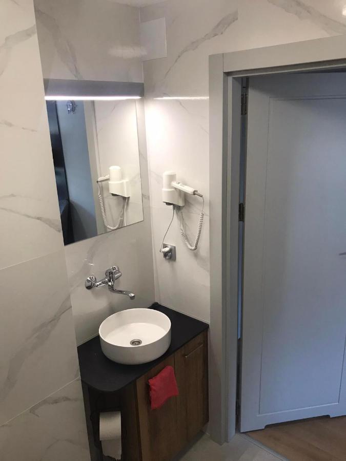 Pokoje Goscinne U Gracjana Władysławowo Extérieur photo